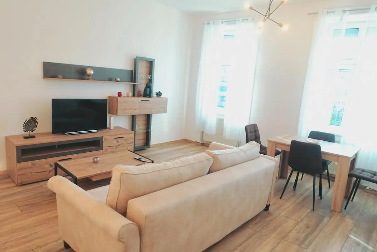King Bed Free Parking Fast Wifi Pet Friendly Apartment Vienna