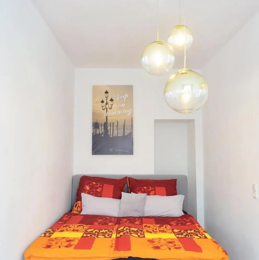 King Bed Free Parking Fast Wifi Pet Friendly Apartment Vienna