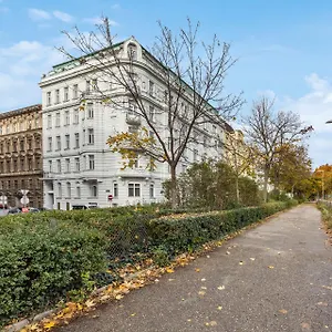  Apartment Limehome Rossauer Laende